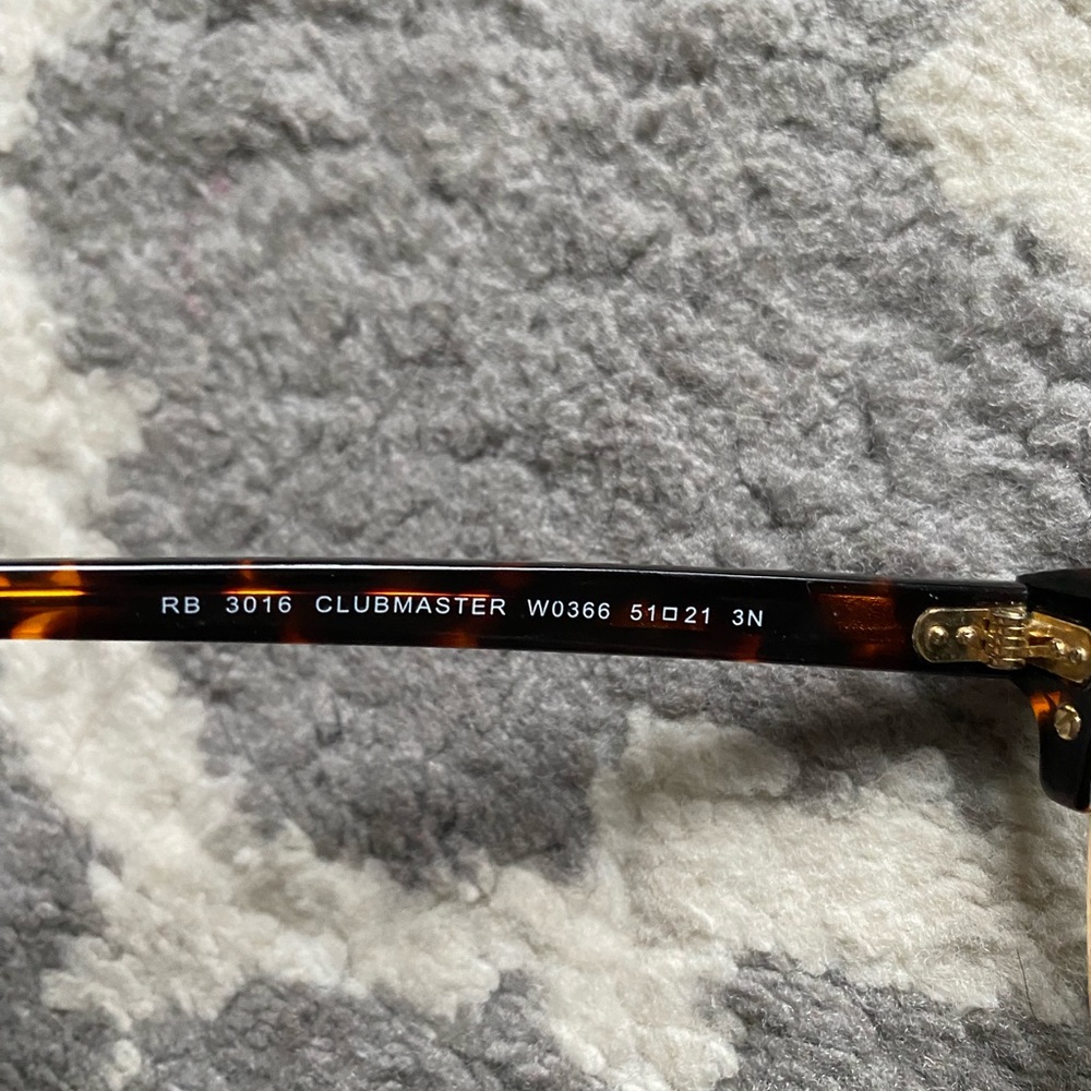 Ray ban Clubmaster sunglasses - Picture 8 of 8